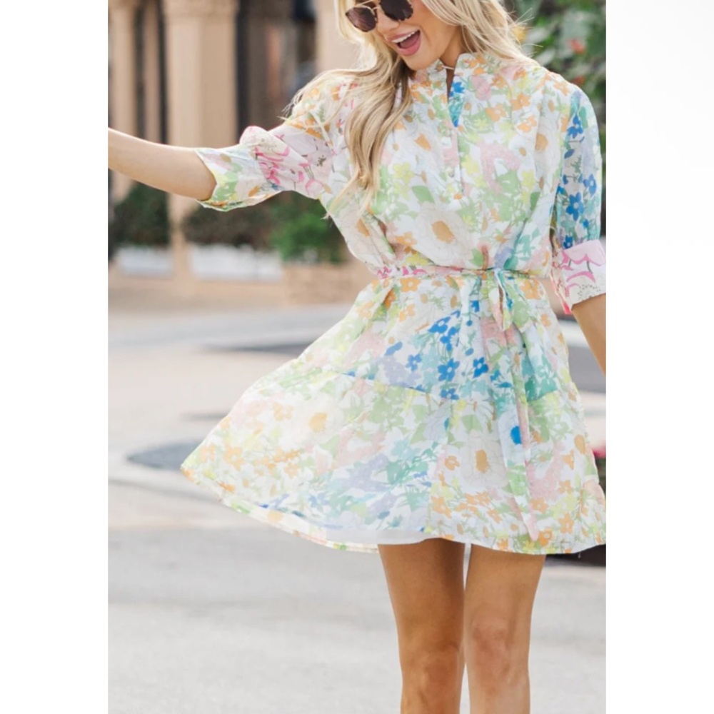 Floral Multicolor Mini Dress with belt oversized